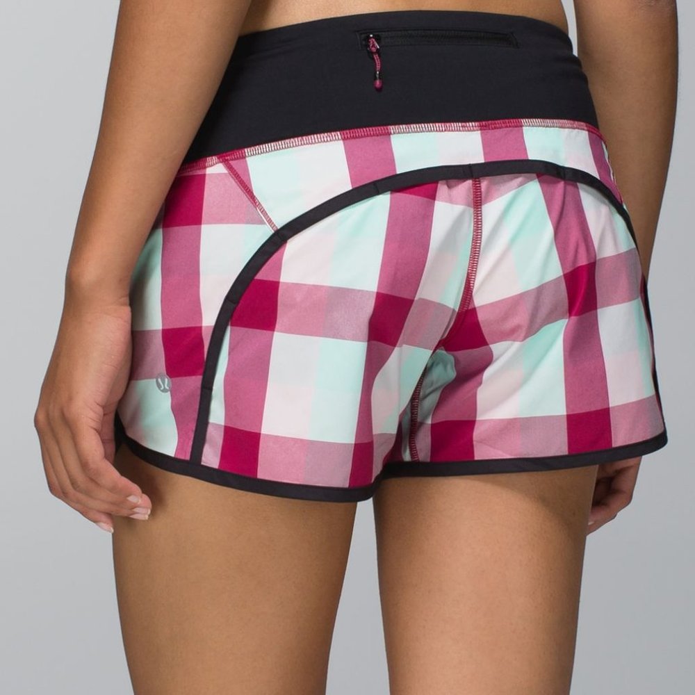 Size 4 - Lululemon Run Times Short *2-way Stretch
